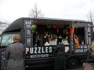 Puzzles truck